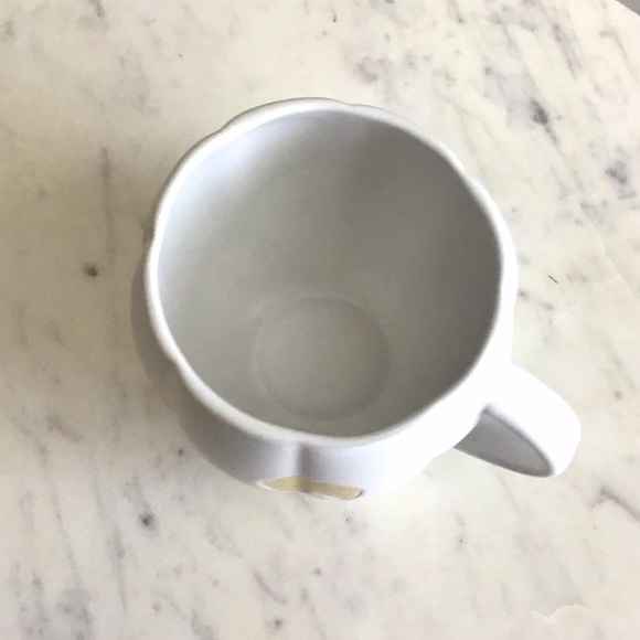 Pottery Barn Jack-O’-Lantern Mug Handpainted Stoneware Pumpkin NEW - Picture 9 of 10